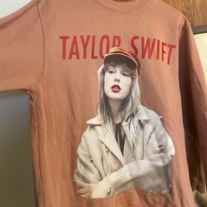 Taylor Swift RED Merch